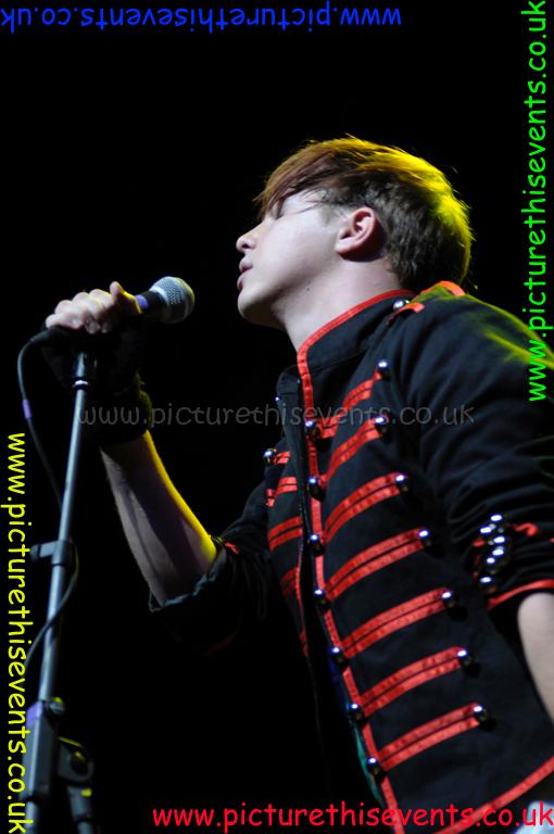 Glow_0069.jpg
