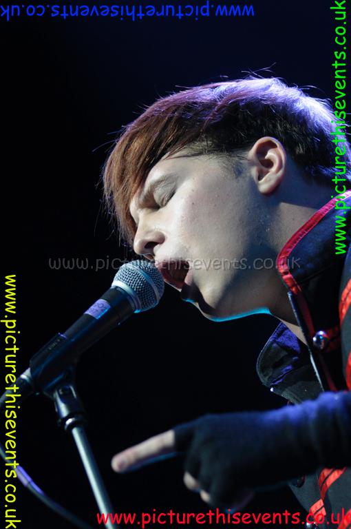 Glow_0087.jpg
