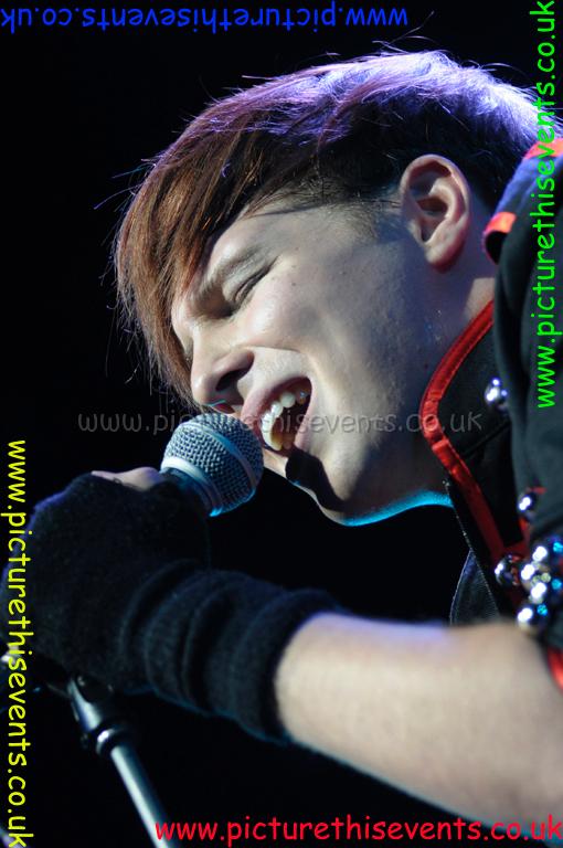 Glow_0092.jpg
