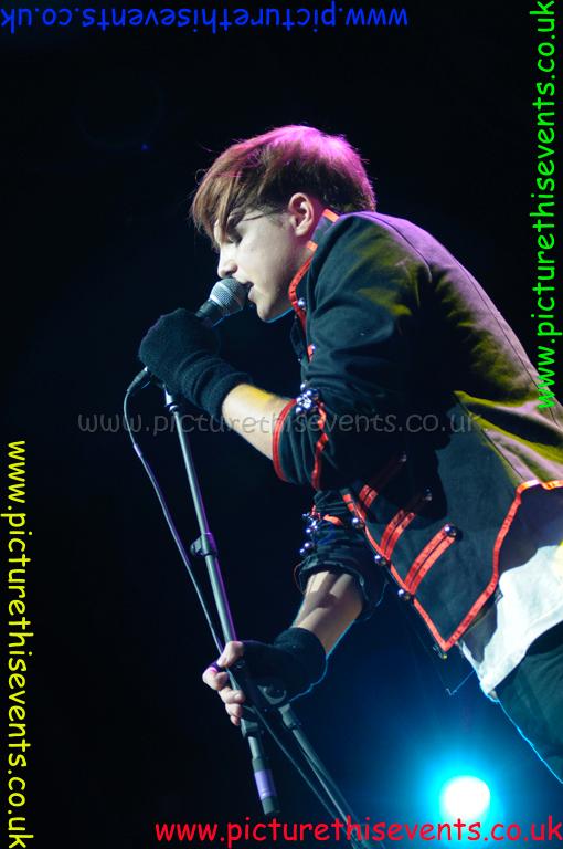 Glow_0137.jpg