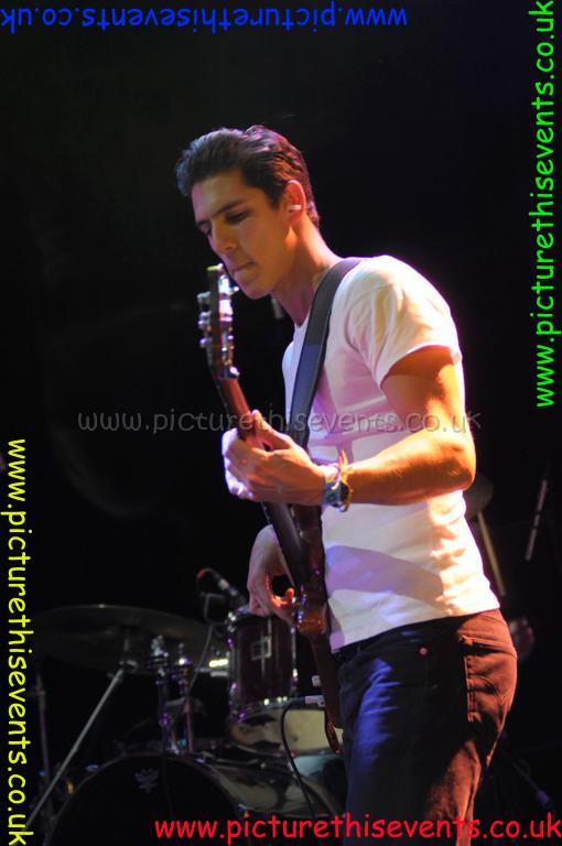Glow_0155.jpg