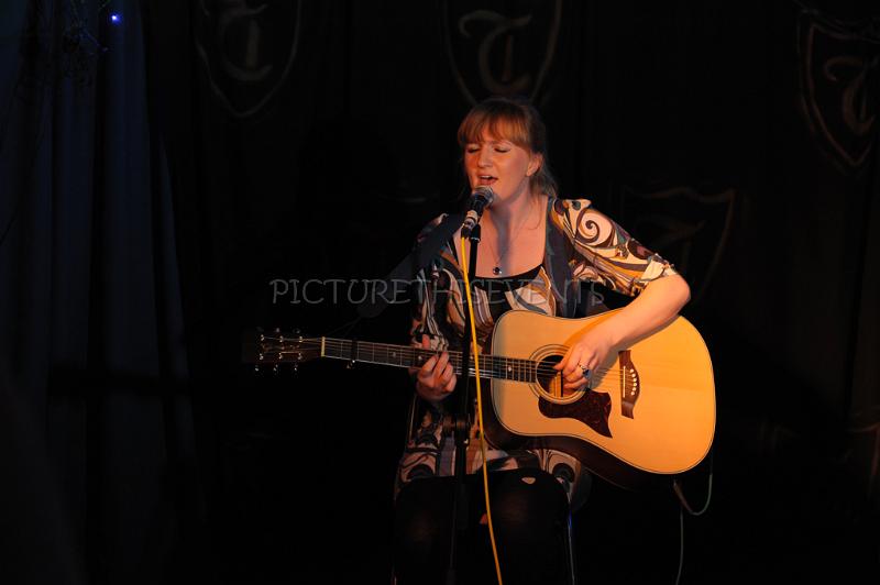 TroubadourClub_0190.jpg