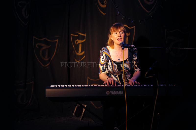 TroubadourClub_0216.jpg