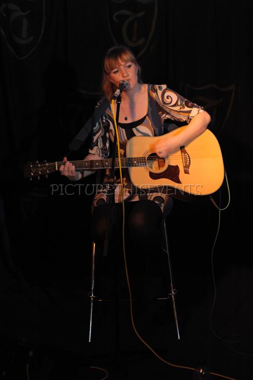 TroubadourClub_0241.jpg