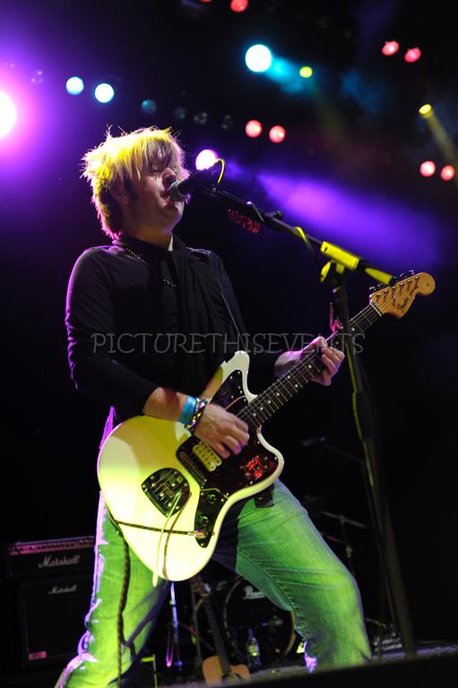 glow_2031.jpg