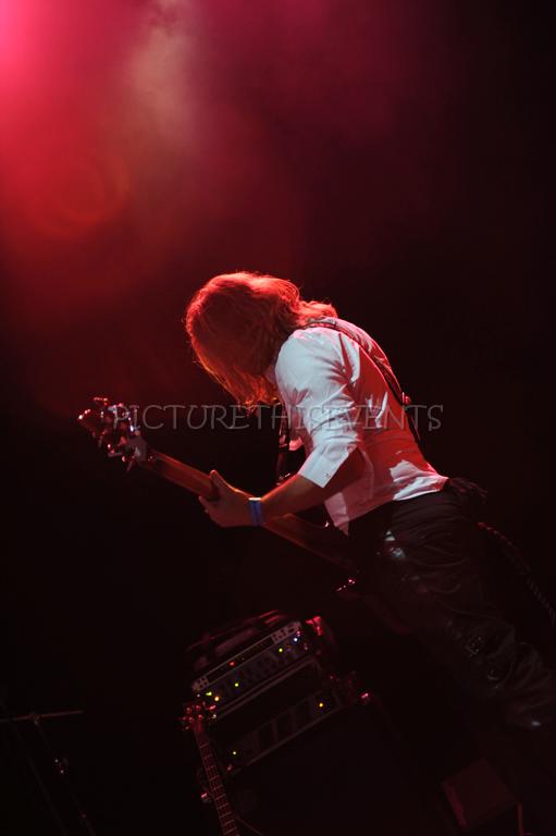 glow_3090.jpg
