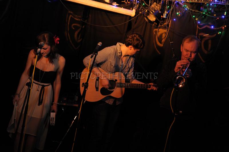 TroubadourClub_0619.jpg