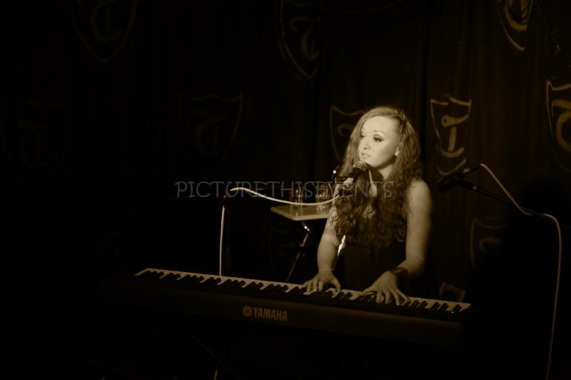 TroubadourClub_0274.jpg