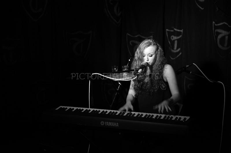 TroubadourClub_0292.jpg