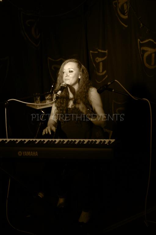 TroubadourClub_0305.jpg