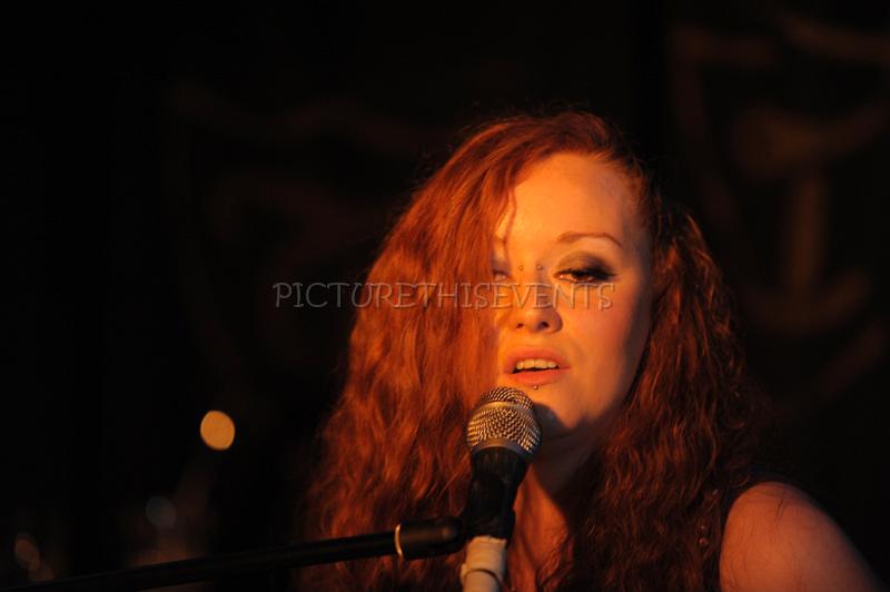 TroubadourClub_0381.jpg