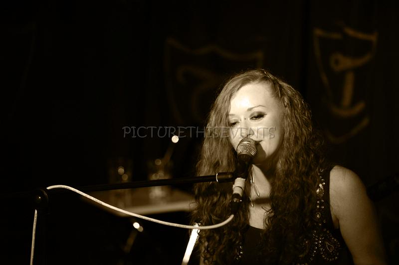 TroubadourClub_0401.jpg